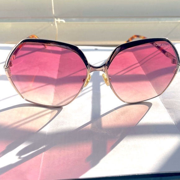 NWT TOM FORD Geometric Sunglasses - Picture 14 of 16